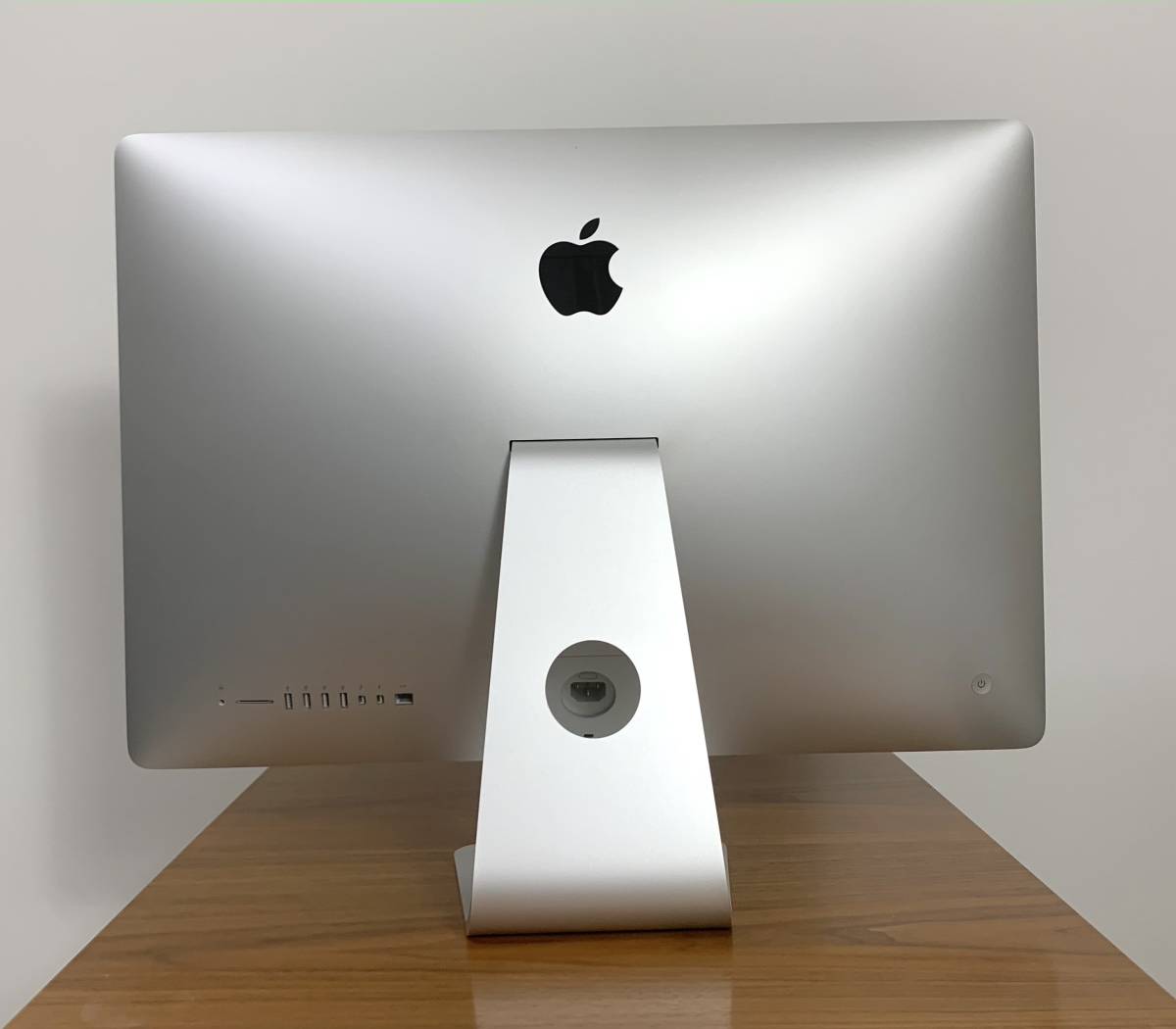 送料無料】iMac 27インチ 5K Core i7 メモリ32G Fusion Drive3TB【Late