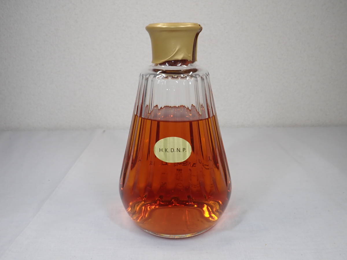 ﾌﾞﾗﾝﾃﾞｰ ｶﾐｭ ｶﾗﾌｪﾊﾞｶﾗｸﾘｽﾀﾙ 700ml 40度