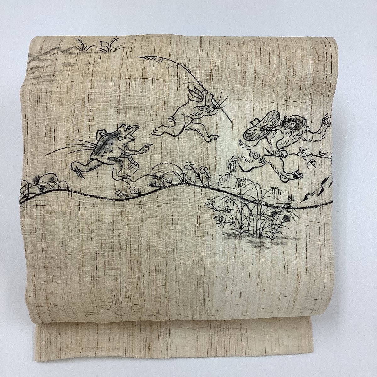きものcocon★名古屋帯★夏帯★麻★長さ360/幅30.5/麻/薄ベージュ系/鳥獣戯画/兎/蛙/猿/【7-7-12O-0030-b】GR 名古屋帯 夏帯 松葉仕立て 特選麻九寸名古屋帯 夏物最終クリアランス ≪御仕立て