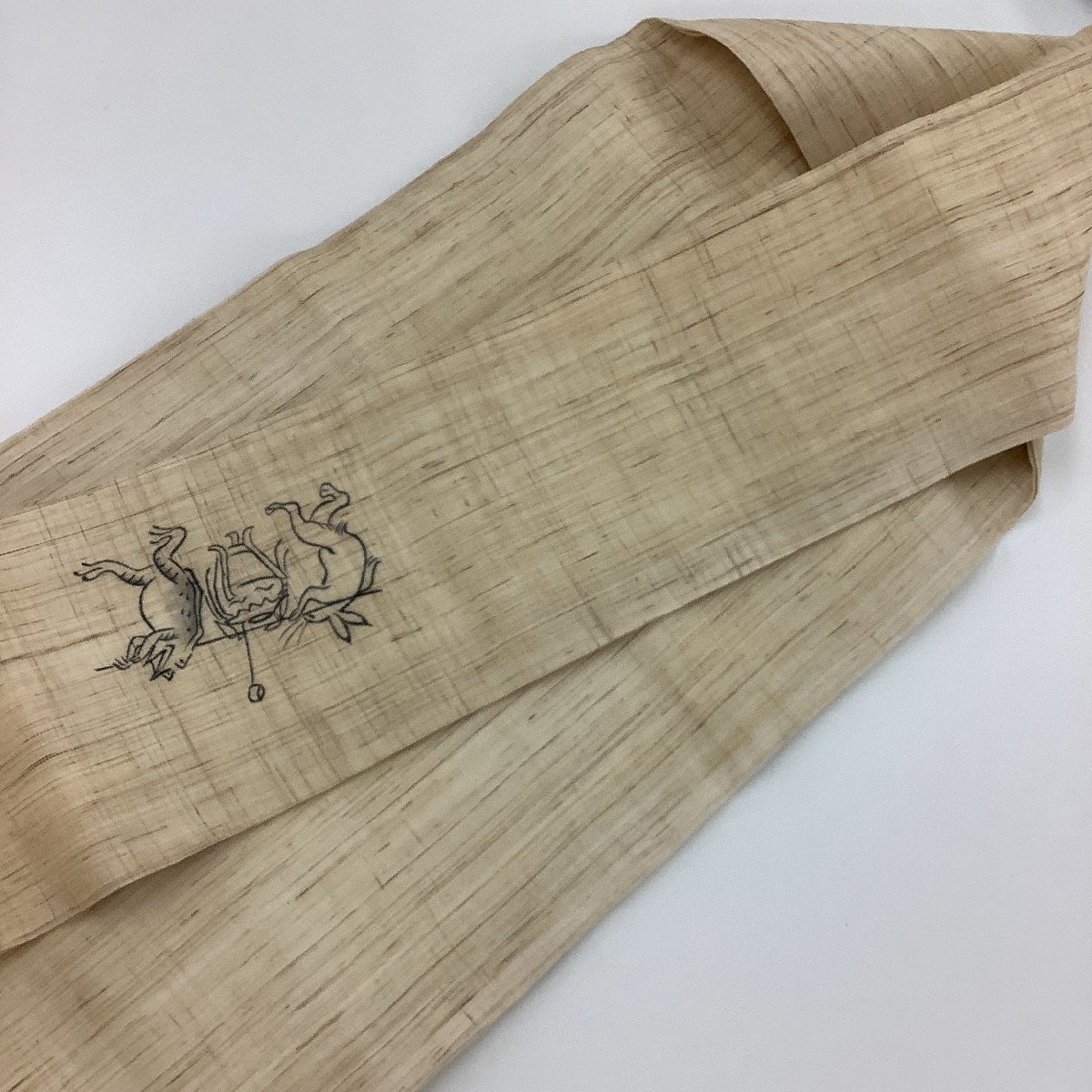 きものcocon★名古屋帯★夏帯★麻★長さ360/幅30.5/麻/薄ベージュ系/鳥獣戯画/兎/蛙/猿/【7-7-12O-0030-b】GR 名古屋帯 夏帯 松葉仕立て 特選麻九寸名古屋帯 夏物最終クリアランス ≪御仕立て