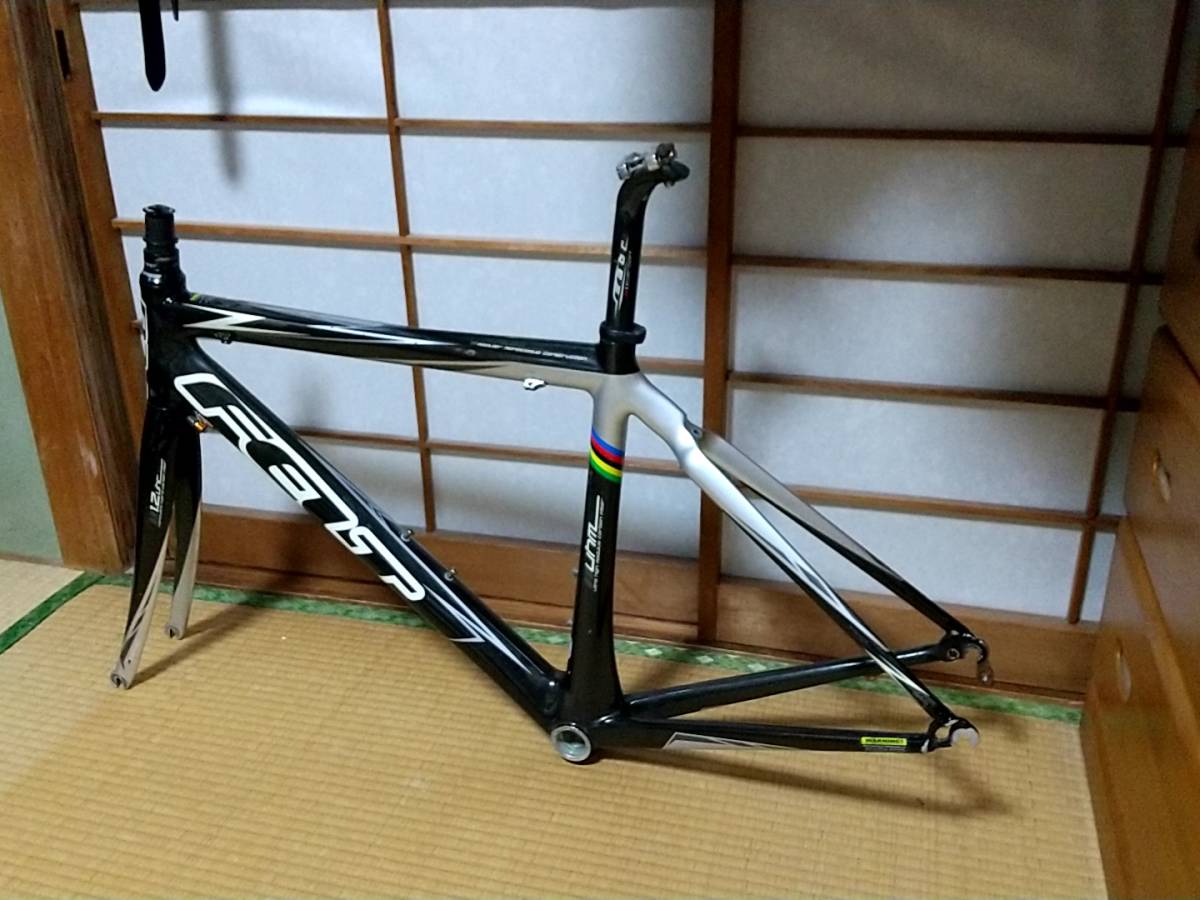 FELT Z15 カーボンモノコック 【公式通販】