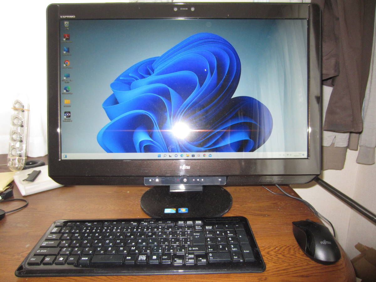 23型FHD液晶搭載一体型PC 富士通FMV-ESPRIMO FH77/UDを売ります