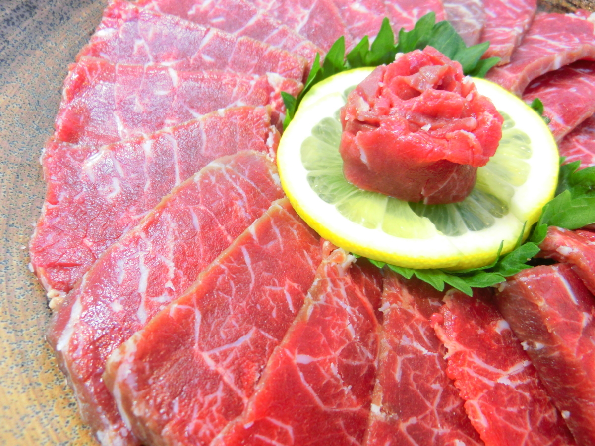 低価格の 馬肉肩ロース 1ｋｇ Thefestival Ca