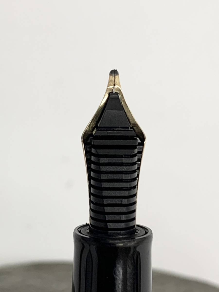 U) SAILOR⁄セーラー 万年筆 FOUNDED 1911 ペン先 14K 585刻印 ブラック