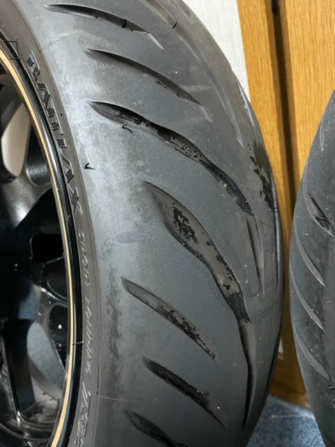 ZRX1200 DAEG ダエグ 純正 ホイール とタイヤ 前後セット