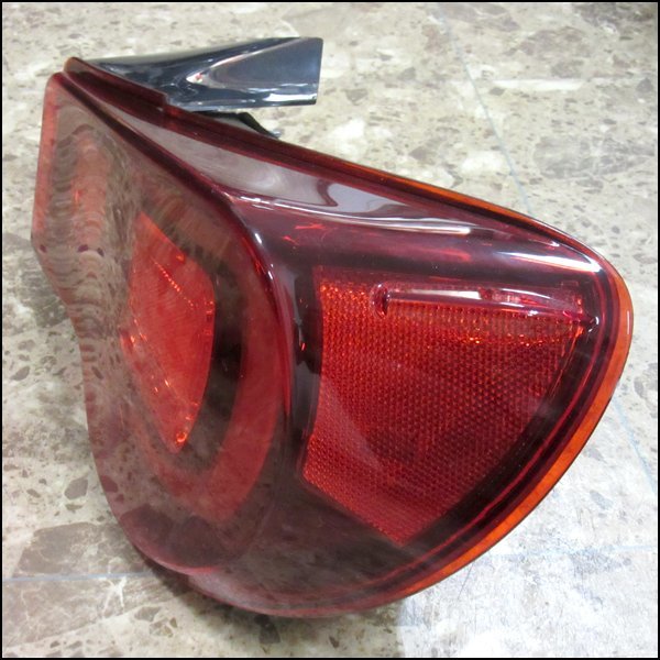TS TOM'S/トムス LEDテールランプ 車検対応 86 ZN6 2012/02～ 全