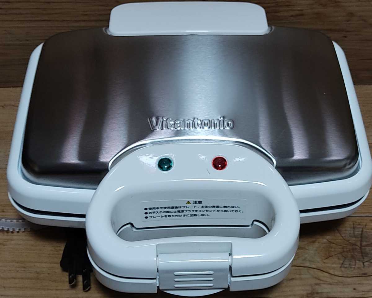 定番，新品 ビタントニオ バラエティサンドメーカー VWH-110-W