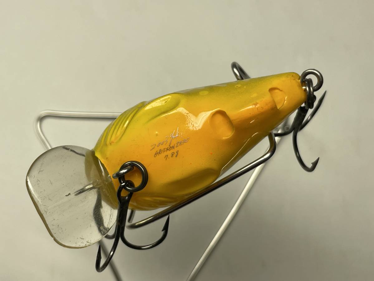②2003年 メガバス グリフォン Megabass Griffon 2個セット IYB インパクトイエローバグ ミッドナイトボーン シャロー クランク ベイト_10