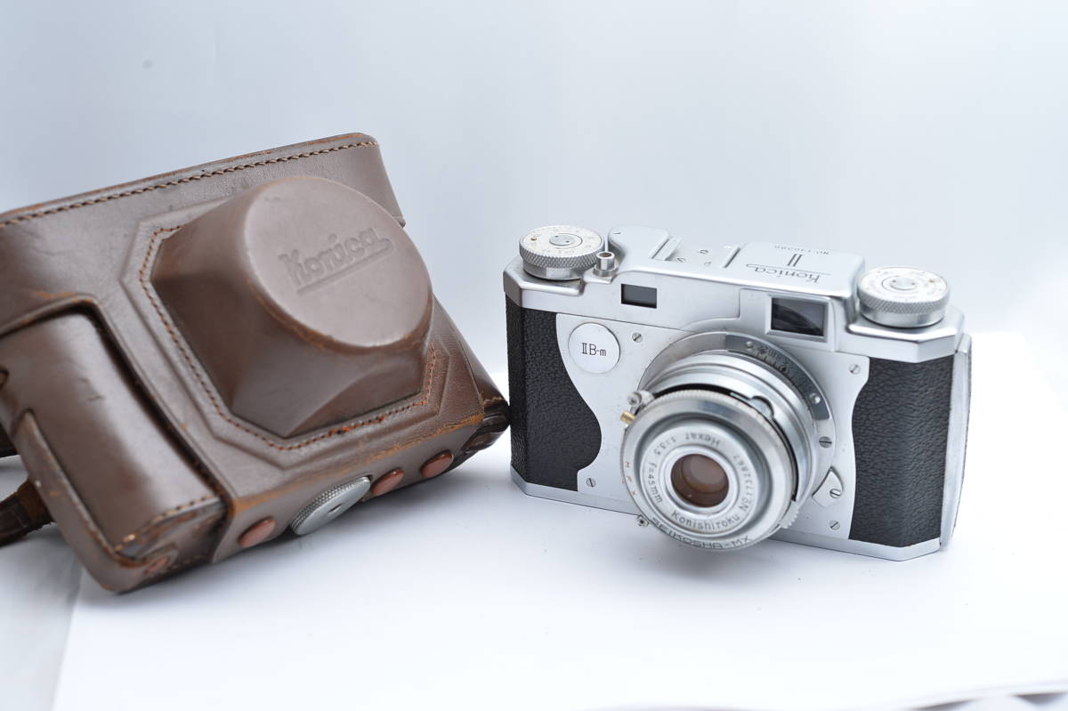 Konica Hexar Camera Film RF 45mm Rangefinder - Lens II 35mm f⁄3.5 