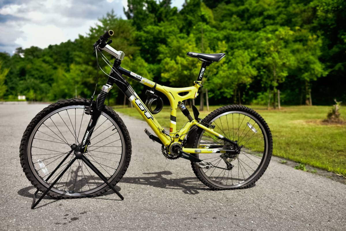 人気定番，正規品 GT iDRIVE 4.0 ディオーレ サイズM MTB マウンテンバイク(Mサイズ)｜売買されたオークション情報、yahooの商品情報をアーカイブ公開 - オークファン フルサスペンション