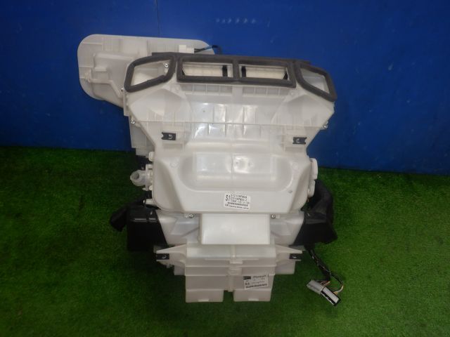 ★エクストレイル HNT32 20X ハイブリッド 後期　★ヒーターユニット エバポレーター 27110-4BA1B