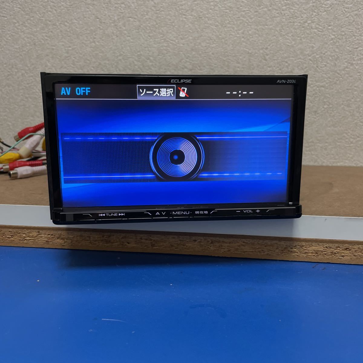 イクリプス AVN-Z03i 美品Bluetooth 地デジ イクリプス AVN-Z03i