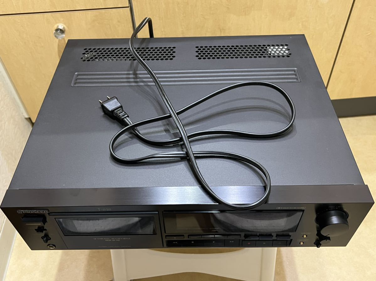 オーディオ機器 Pioneer ステレオカセットデッキ T-818 通電確認済み