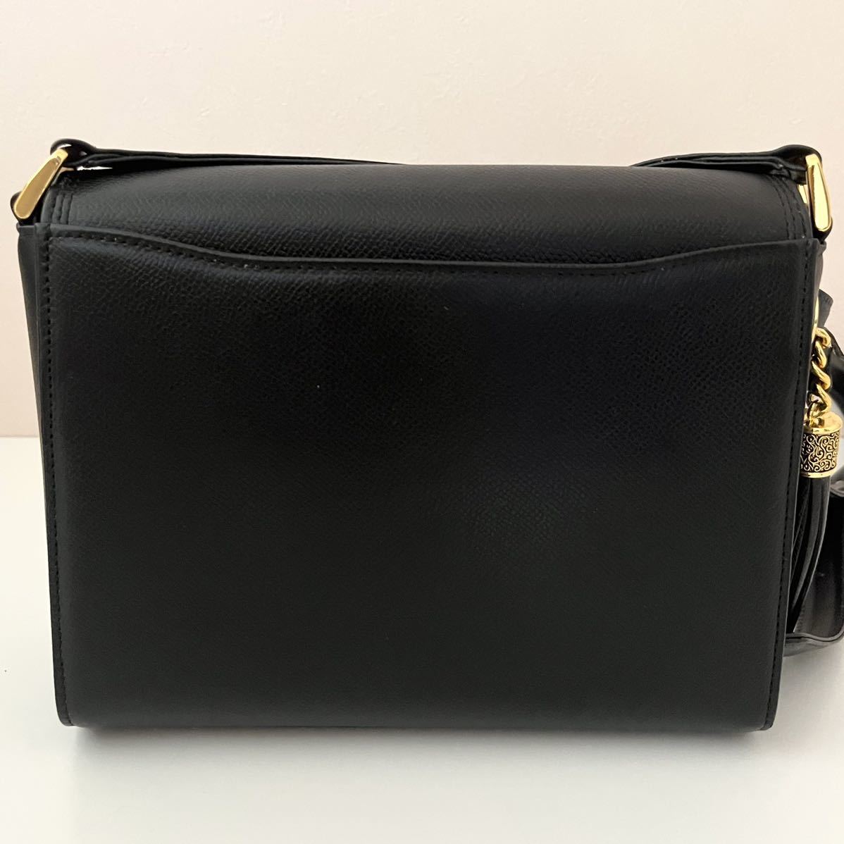1円スタート 美品 VALENTINO GARAVANI ヴァレンティノ 1円スタート 美品 VALENTINO GARAVANI ヴァレンティノ