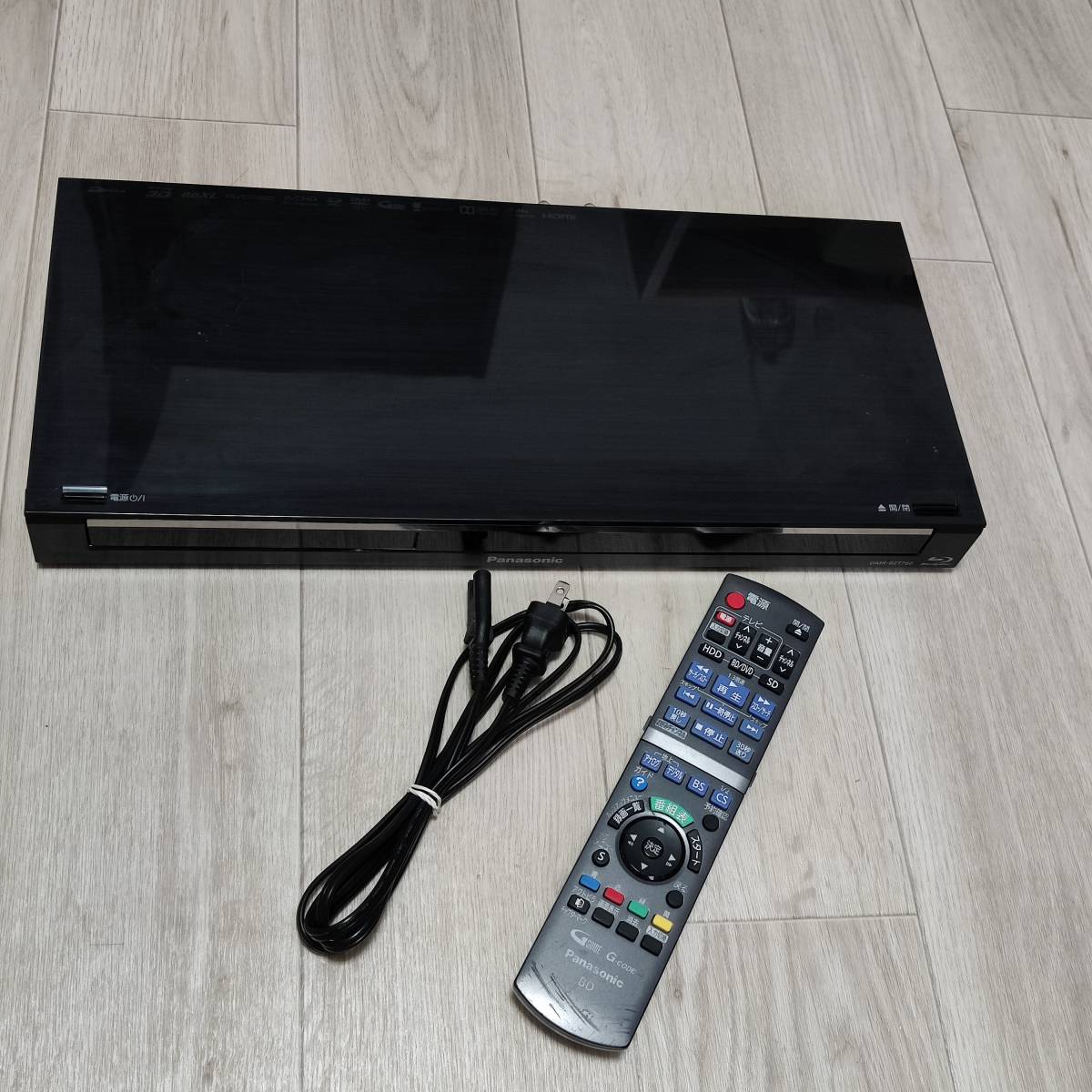 Panasonic DMR-BZT760 パナソニック 2TB 3チューナー BDレコーダー