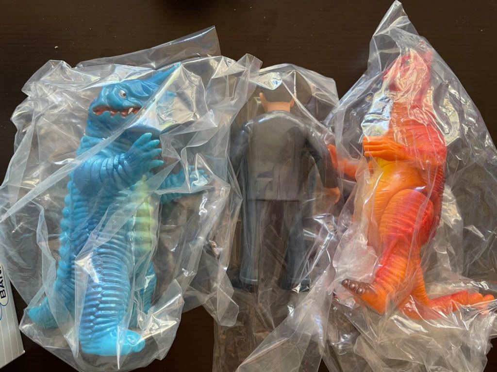 円谷コミュニケーションズ　怪獣郷　バニラ　円谷英二生誕100周年記念ソフビセット 円谷コミュニケーションズ 怪獣郷 バニラ 円谷英二生誕100周年記念