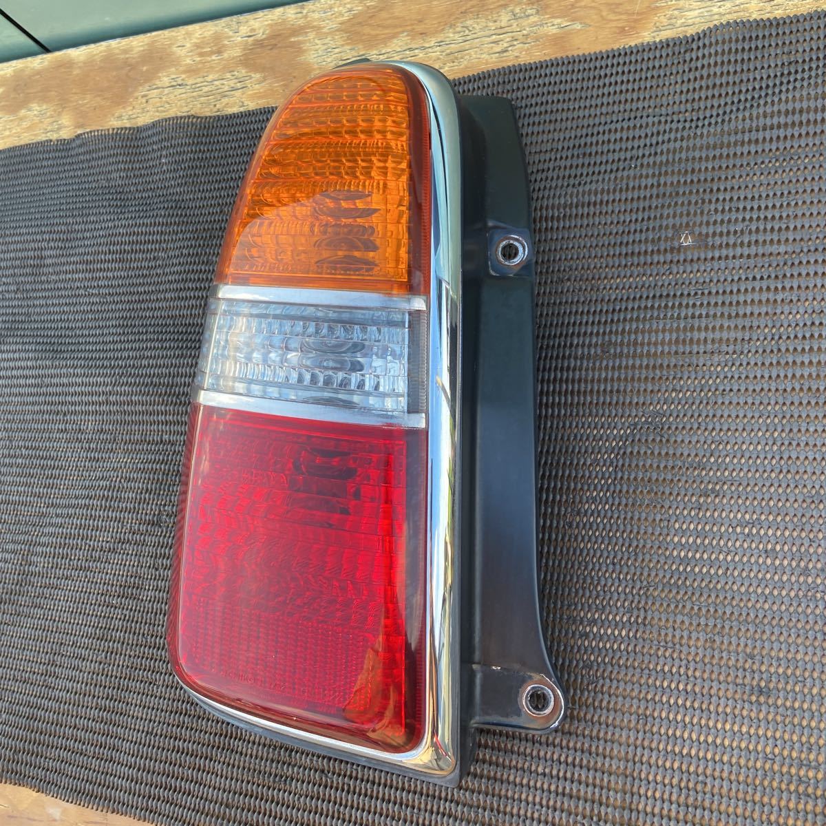 ミラジーノ L700S テールランプ ダイハツ 純正 テールライト L710S