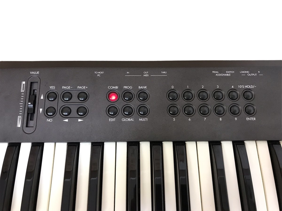 美品 KORG シンセサイザー X5D コルグ 楽器 鍵盤楽器 本体 練習 バンド