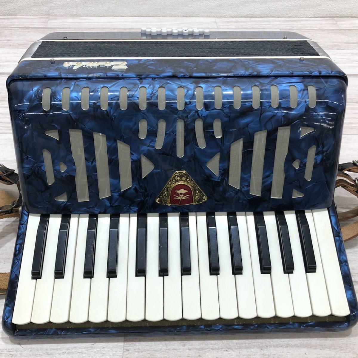 TOMBO トンボ アコーディオン No.181 ブルー ハードケースあり[Q2078