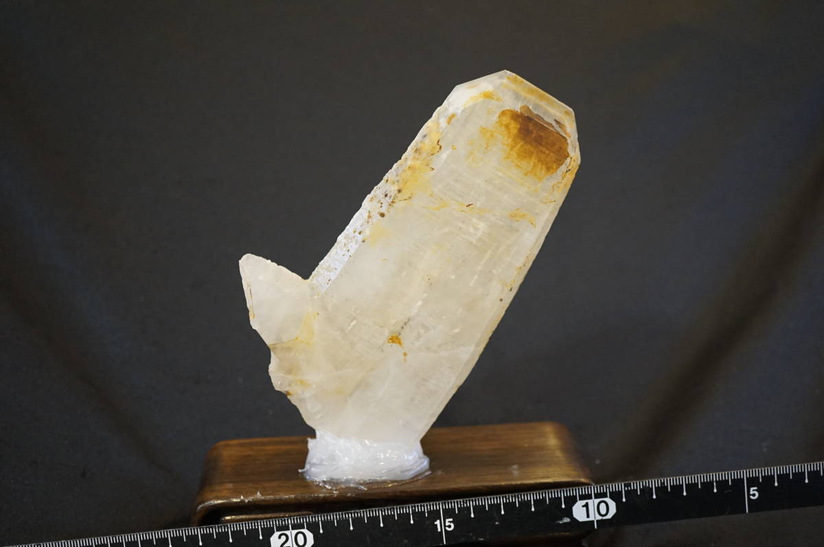 日本産鉱物☆日本式双晶水晶 長野県南佐久郡川上村甲武信鉱山川端下  