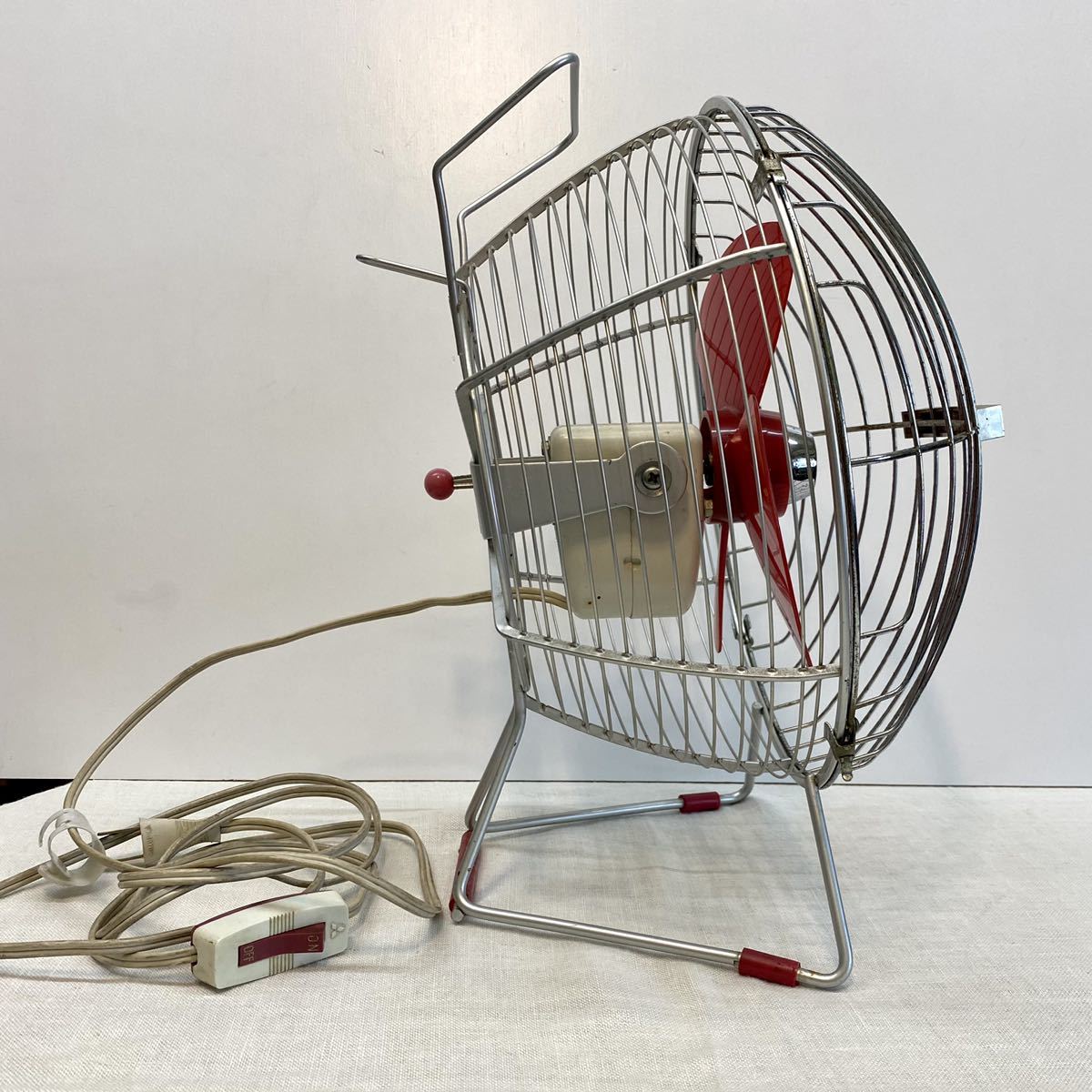 三菱/MITSUBISHI 扇風機 20㎝ 卓上扇 赤 D20-A6 昭和レトロ ビンテージ 