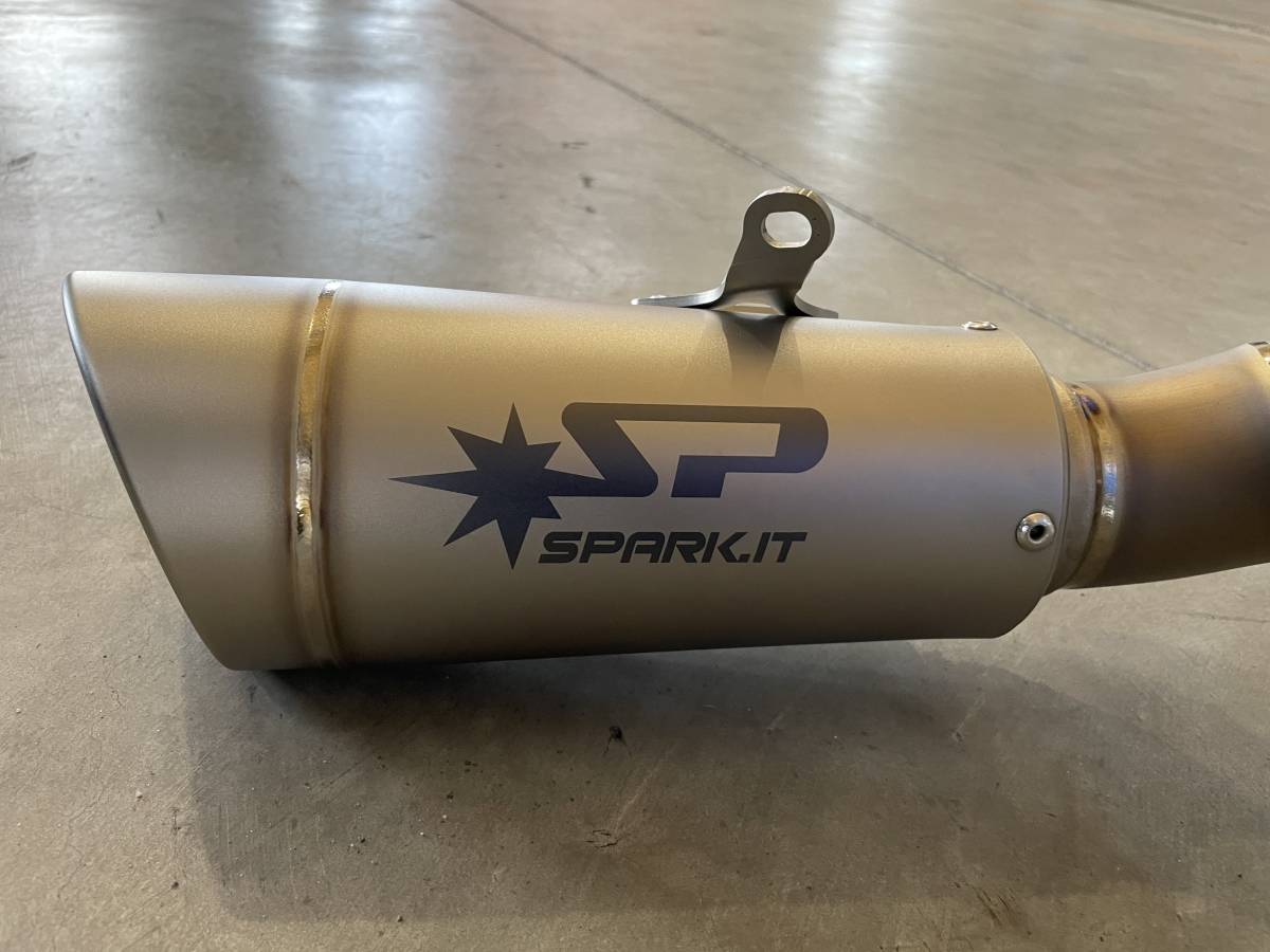人気定番，限定セール ストリートトリプルRS用 Sparkexhaust(トライアンフ用)｜売買されたオークション情報、yahooの商品情報をアーカイブ公開 - オークファン トライアンフ用