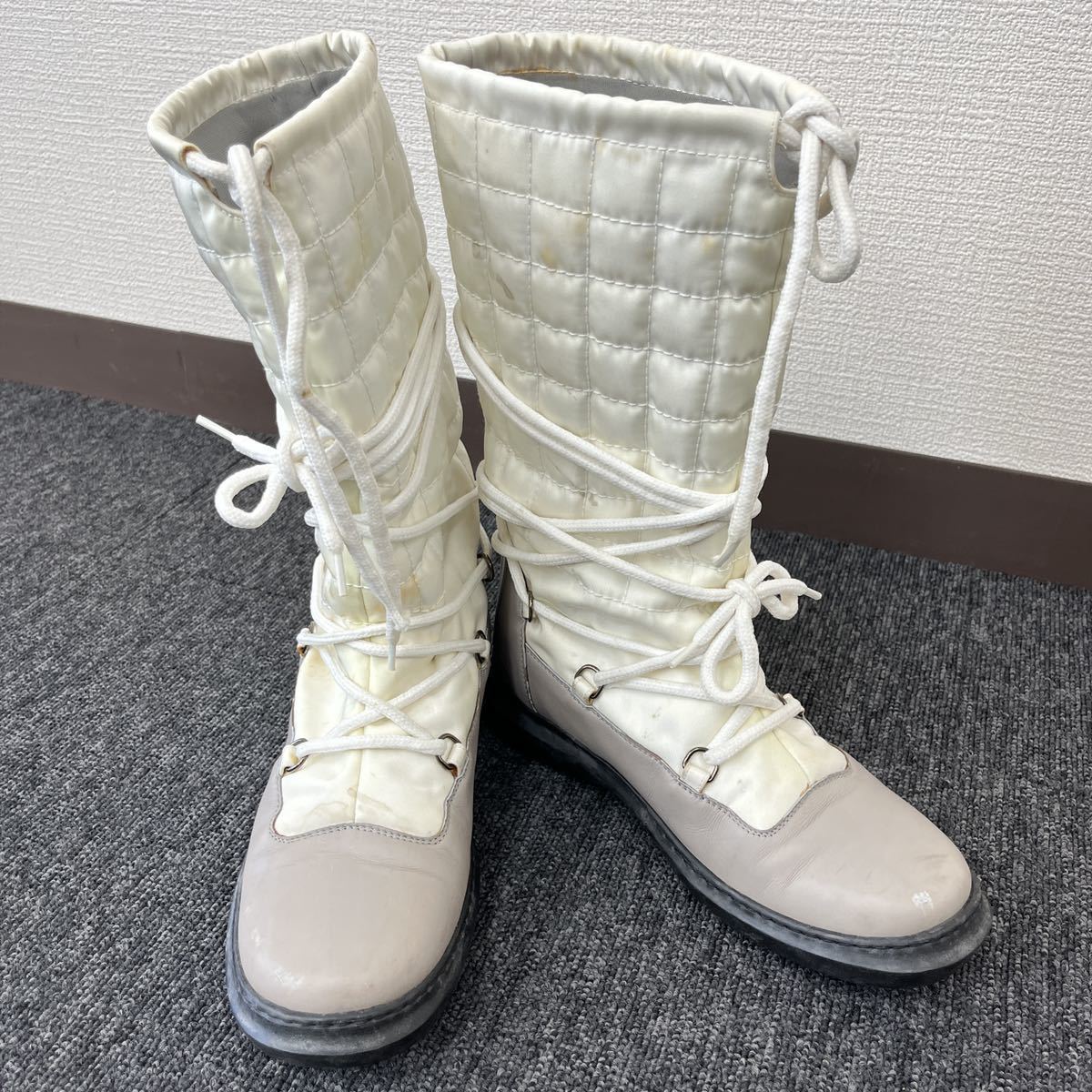 お買い得】☆CHANEL スポーツライン キルティングブーツ ホワイト 