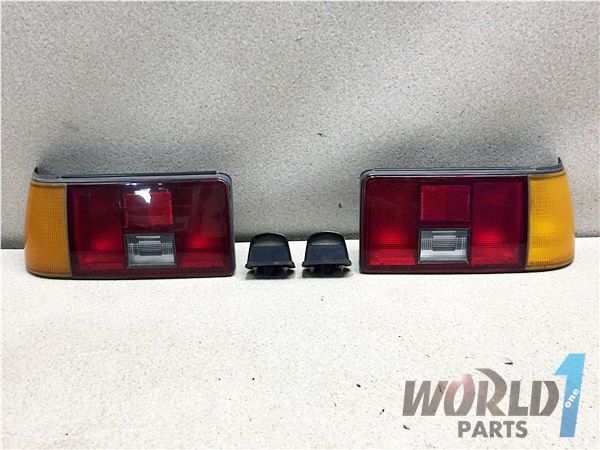 レビン AE86 純正 前期 AE86テールランプ 後期テール 3D 後期 カローラ