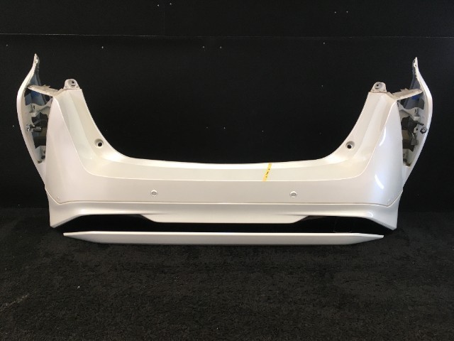 ◇50 プリウス ZVW50 070 リアバンパー スポイラー付き 431779 50系