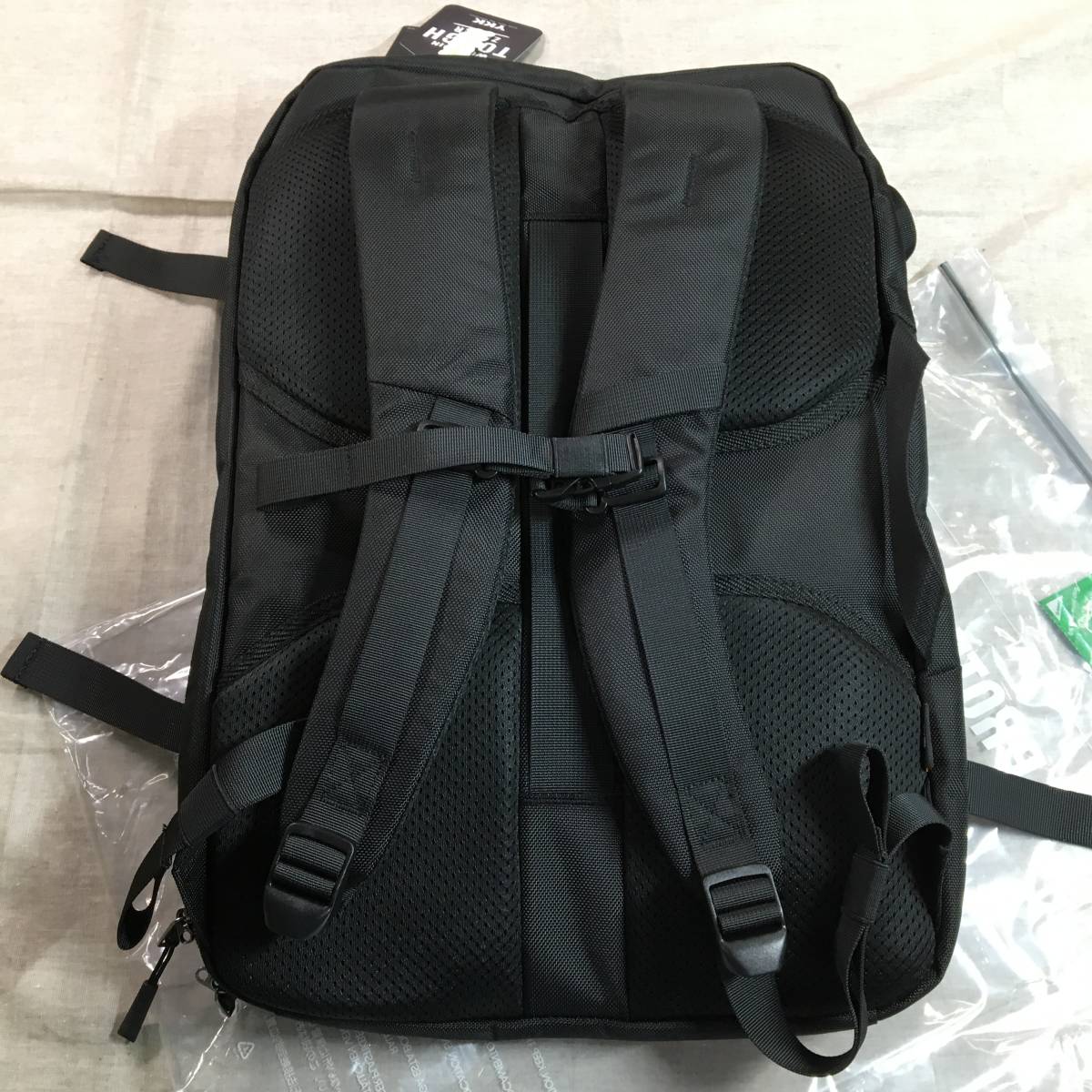 現状品 tomtoc リュック メンズ ビジネスリュック 大容量 40L バック 