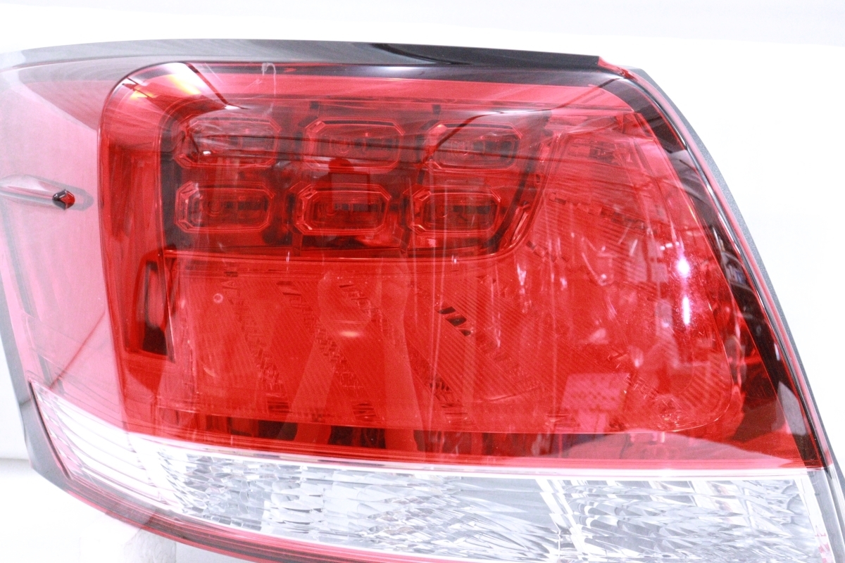送料込 即決 アリオン ZRT260 NZT260 純正 左 テールランプ ライト