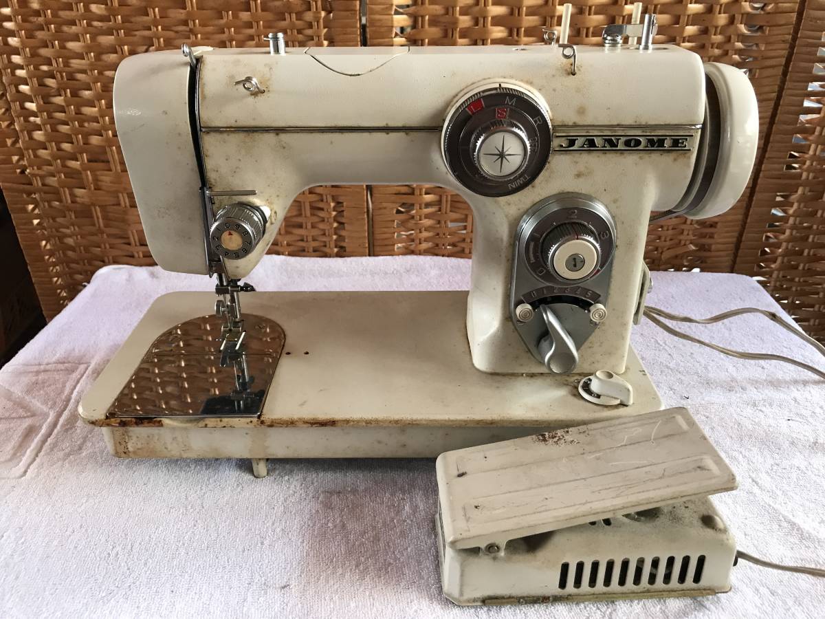 JANOME ミシン 0 672フットペダル付 M2☆通電OK☆ 試し縫い T◇