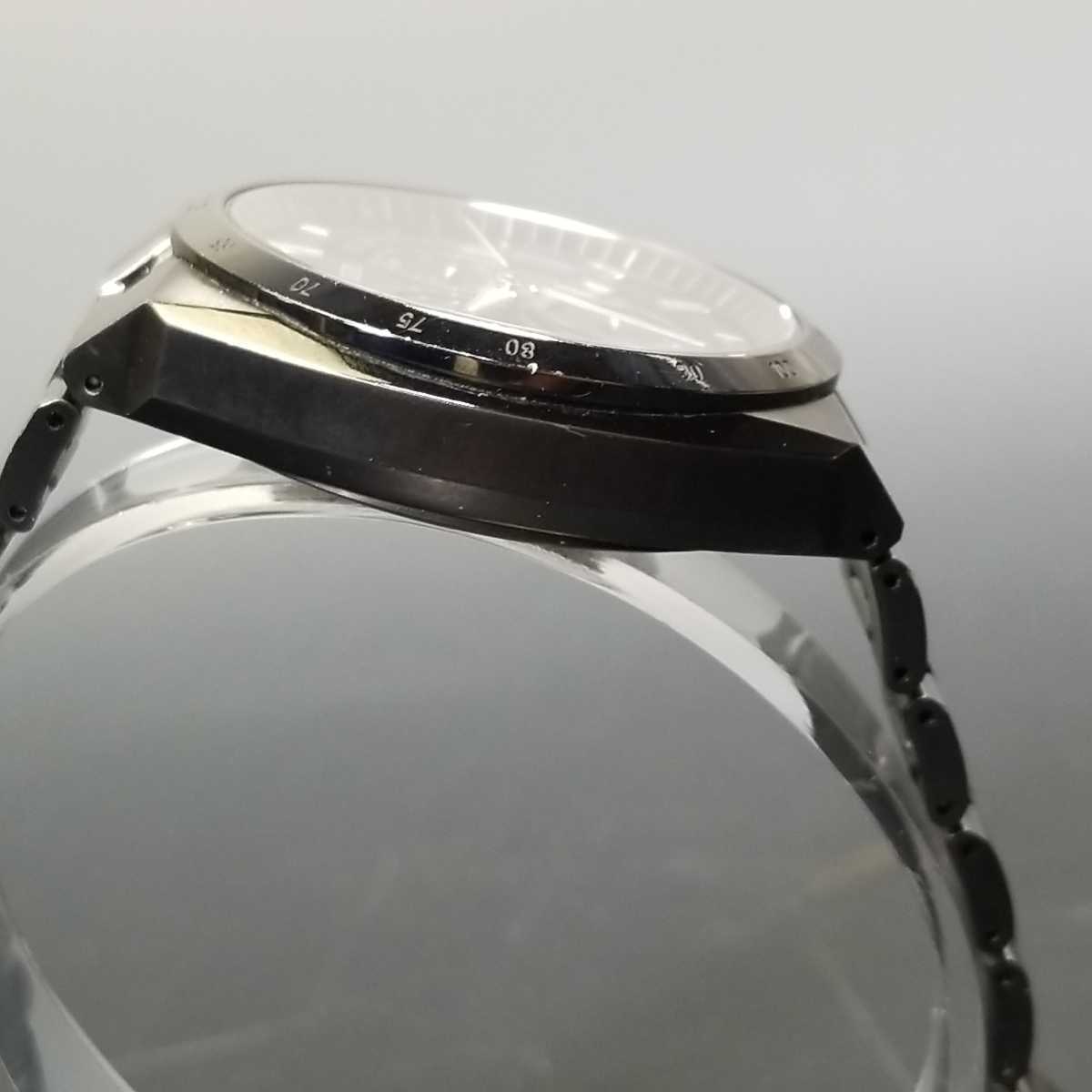 377同梱NG CITIZEN クロノグラフ 腕時計 チタン 電波時計 E610-T018513 