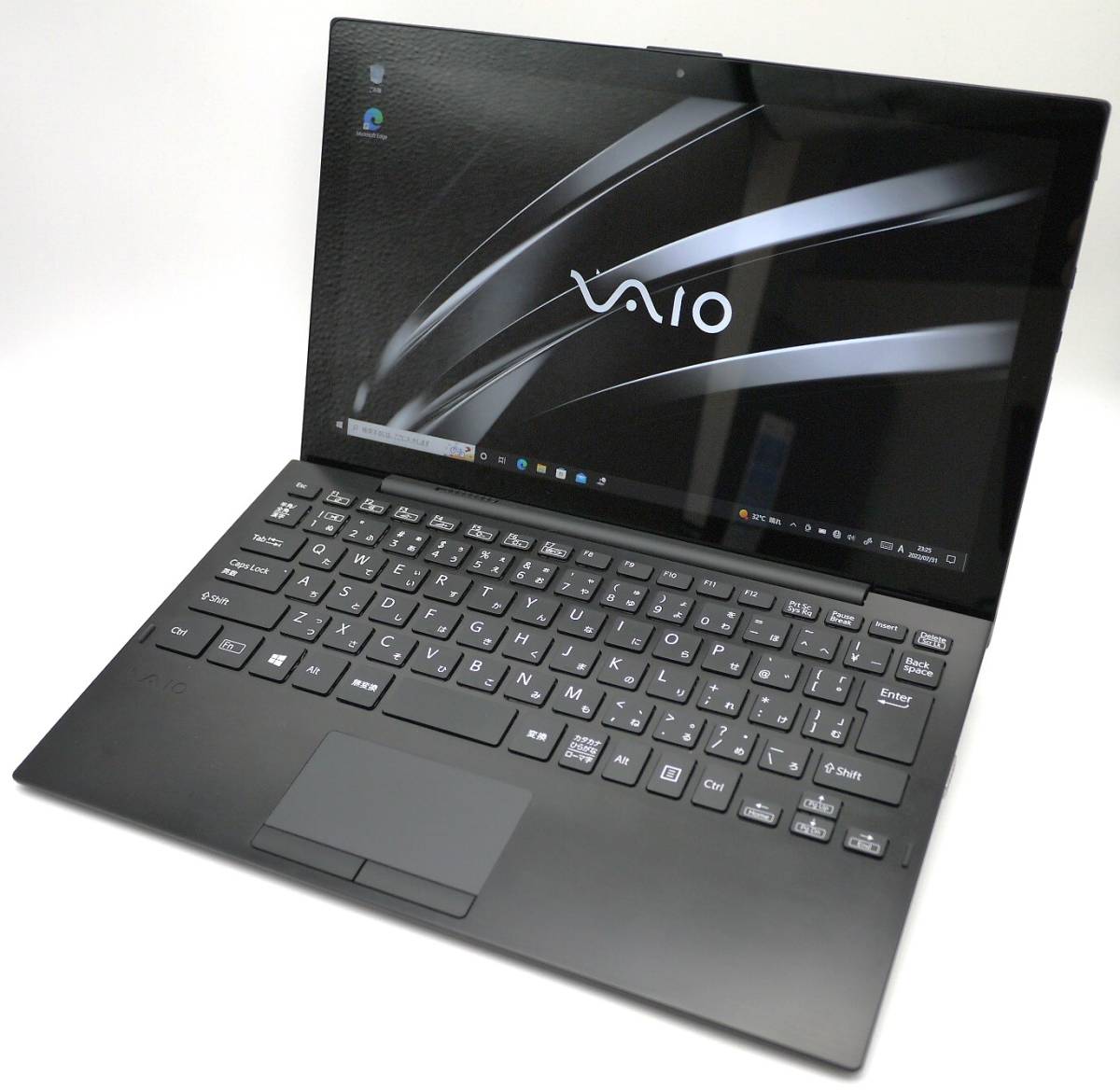 送料無料】VAIO A12 ALL BLACK EDITION Core i7-8500Y/メモリ16GB