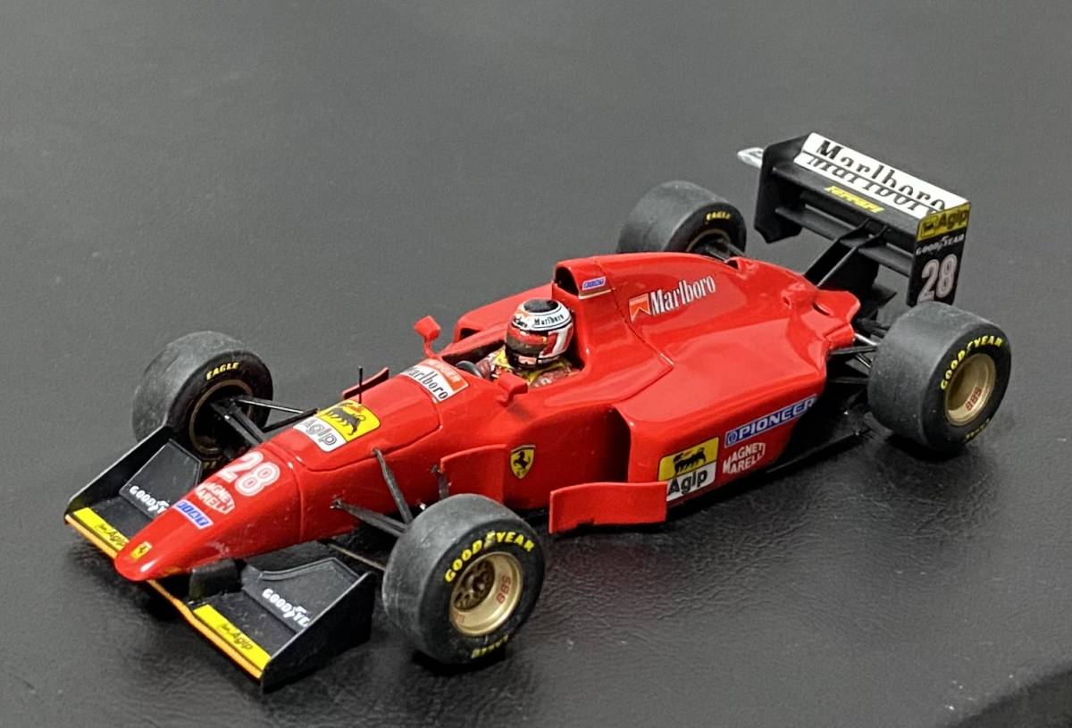 TAMEO 1/43 フェラーリ・412T1B ゲルハルト・ベルガー マルボロタバコ