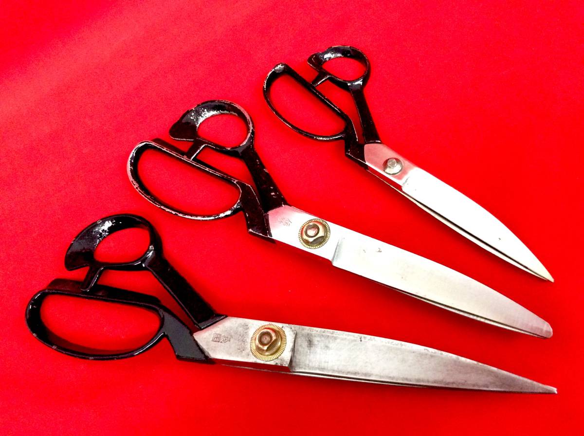 裁ち鋏 三本纏めて 】 義国 / 伝統 銘 在銘 刃渡 103mm/93mm/75mm 中古 