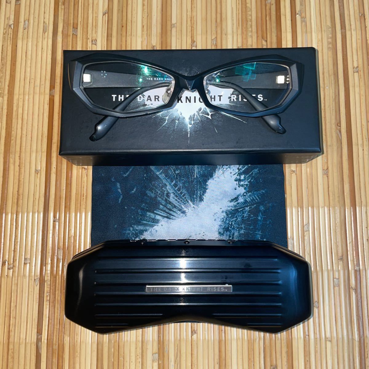 THE DARK KNIGHT RISES メガネ(度あり) 未使用 THE DARK KNIGHT RISES/バットマン×眼鏡市場/メガネ/ブラック