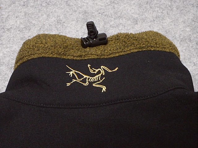 【HOT，限定セール】 アークテリクス　Arc'teryx　フリース　ベスト　ヴィンテージ　カナダ製　Ｌサイズ　ポーラテック　茶系