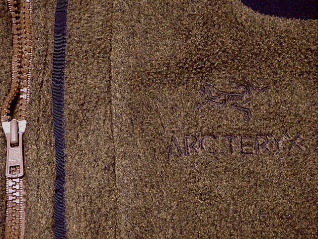 【HOT，限定セール】 アークテリクス　Arc'teryx　フリース　ベスト　ヴィンテージ　カナダ製　Ｌサイズ　ポーラテック　茶系