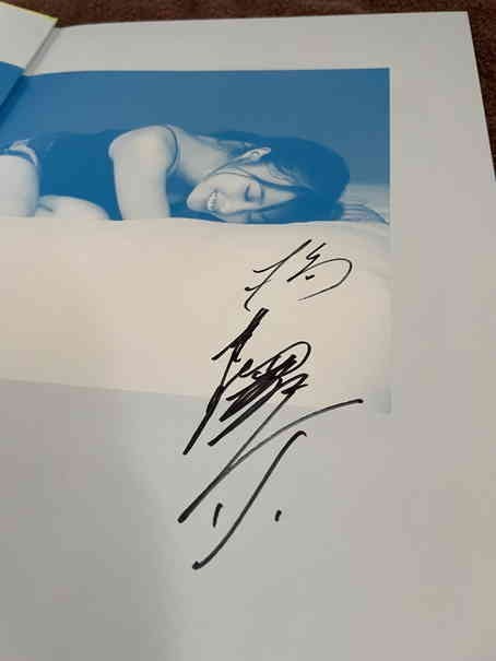 橋本環奈 ！直筆サイン 写真集 お渡し会(サイン)｜売買された