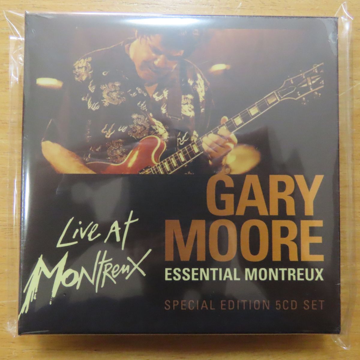【品質保証，新作】 5034504140226; /5CDBOX ゲイリー ムーア / Essential Montreux: Live(一般)｜売買されたオークション情報、yahooの商品情報をアーカイブ公開 - オークファン 一般