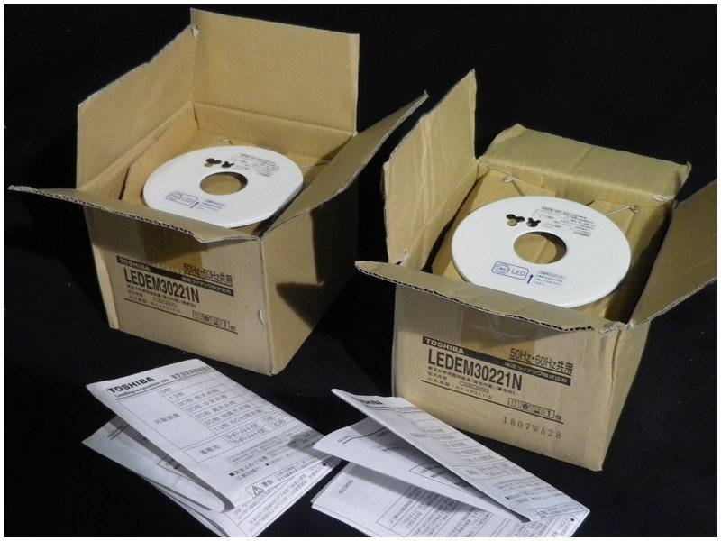 ◇未使用/東芝/LEDEM30221N/低天井用埋込LED非常灯専用形/非常用照明