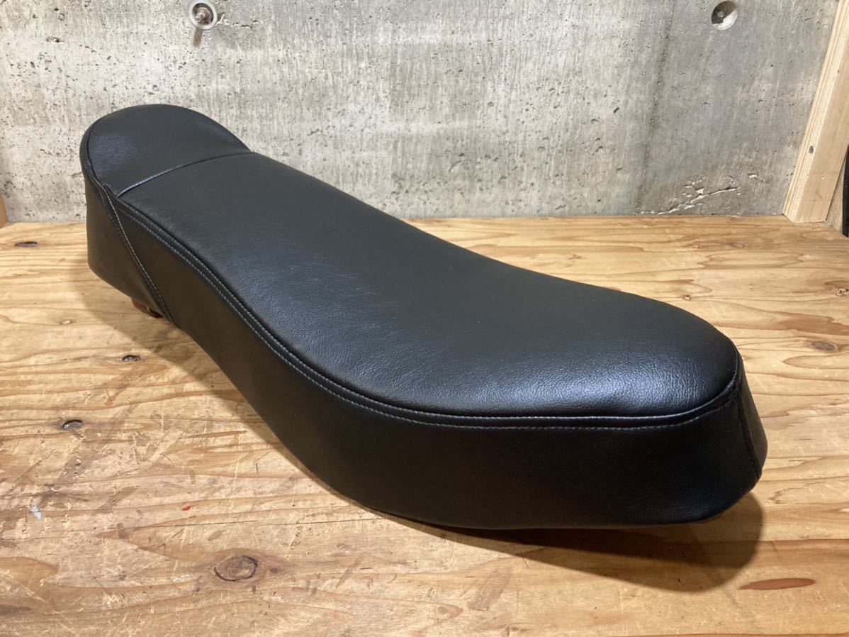 送料無料 TTシートトライアンフ SR W650 ハーレー BATES ベイツ TT 