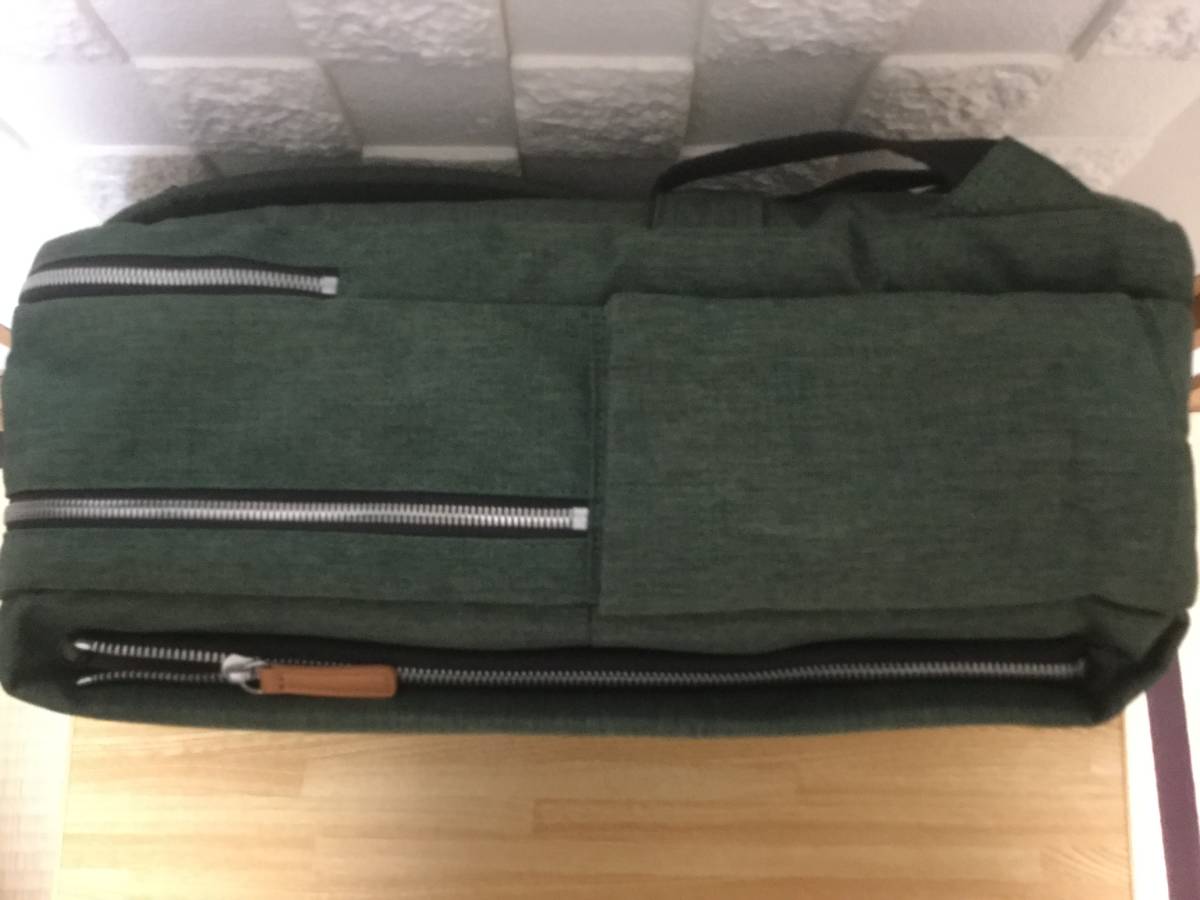 中古※送料無料】Nordace Siena 軽量デイリーバックパック ※色 