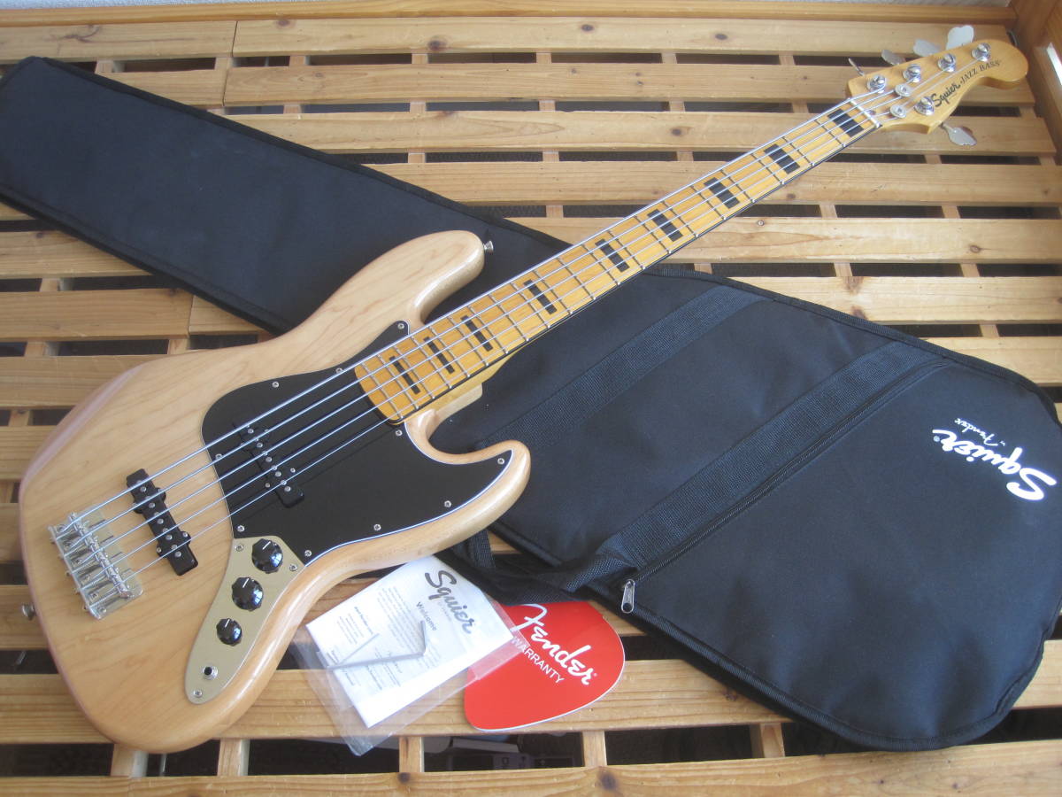 Squier by Fender(スクワイアー フェンダー)Classic Vibe 70s JAZZ 