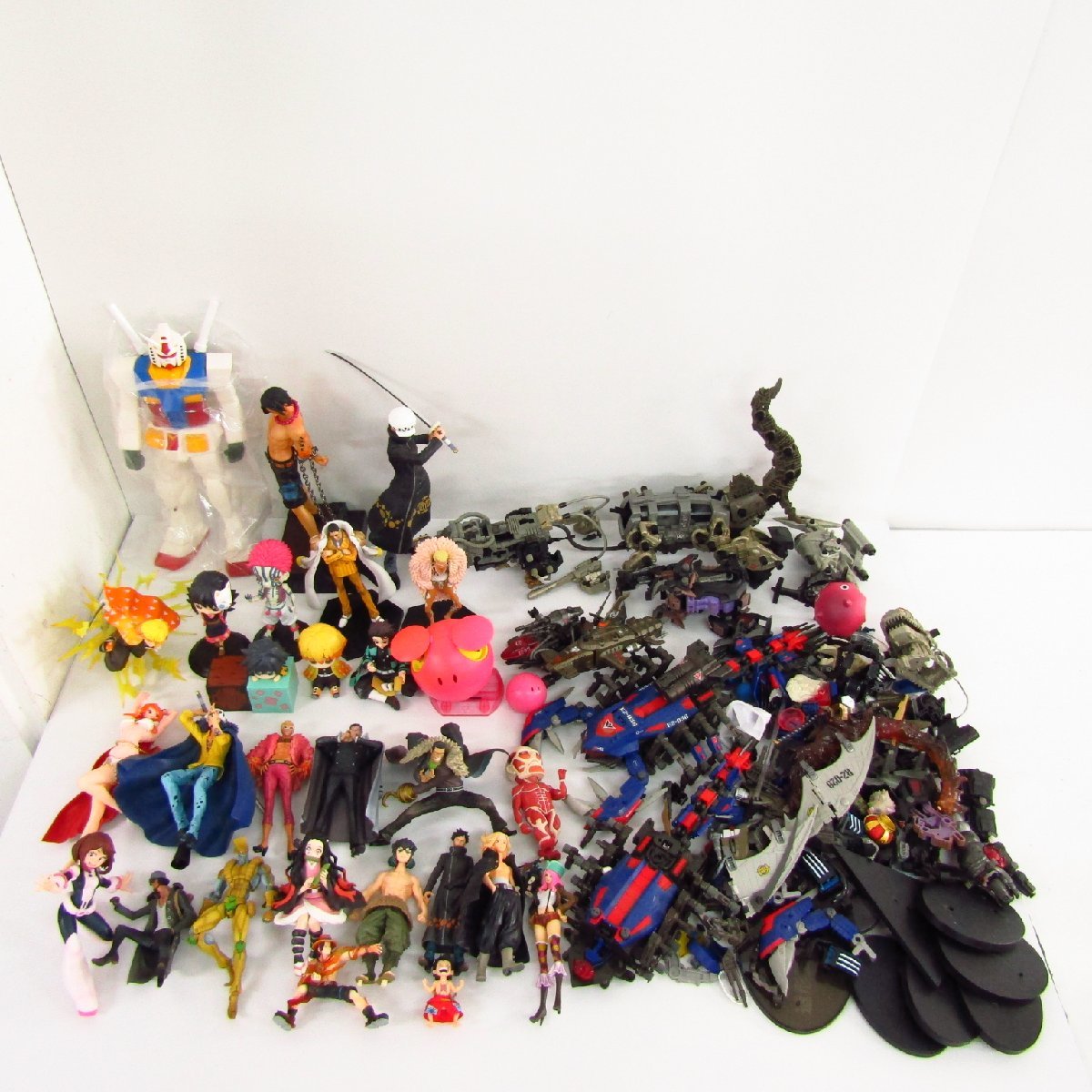 ワンピース / 鬼滅の刃 / ヒロアカ / ジョジョ / ゾイド など フィギュア 大量 まとめ セット ※ジャンク品 〓6930
