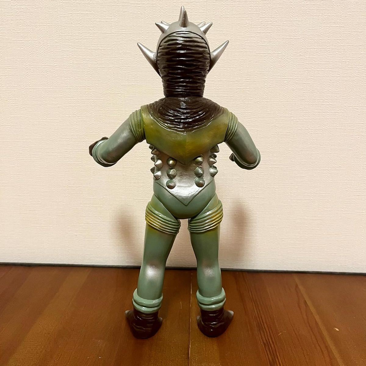 ウリンガ ベアモデル ソフビ ウリンガ ベアモデル ウルトラマン 未開封