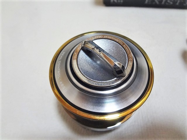 ダイワ 12イグジスト 3012H（超美品） 【大人気，豊富な】 【公式通販】