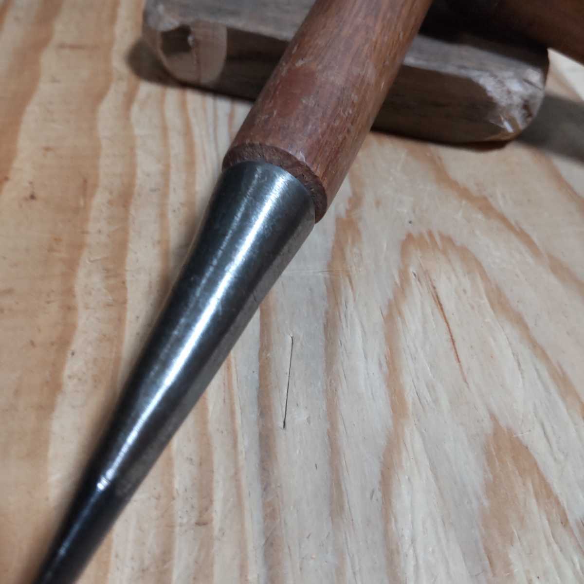 突き鑿 7厘 検】 鑿 のみ ノミ 大工道具 大工 職人 DIY chisel 木彫