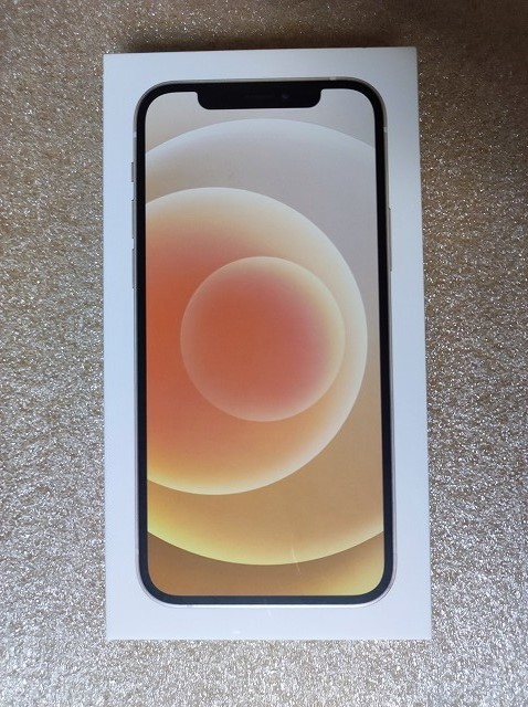□新品未使用□ iPhone12 64GB ホワイト本体 SIMフリー/SIMロック解除